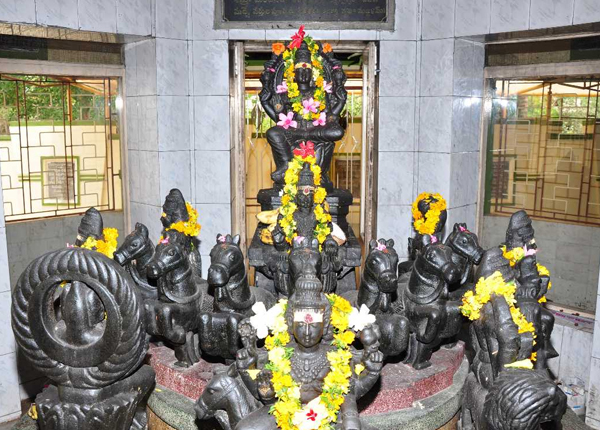 Image Listing